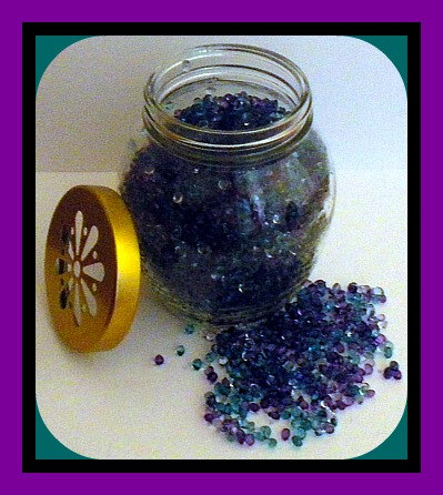 Aroma Beads - Sugar Plum Berries - 12 Oz Jar With Daisy Cutout Lid