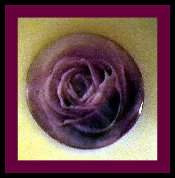 Magnet - Purple Rose - Meaning "love At First Sight" - 1 Inch Glass Circle - Valentine's Day